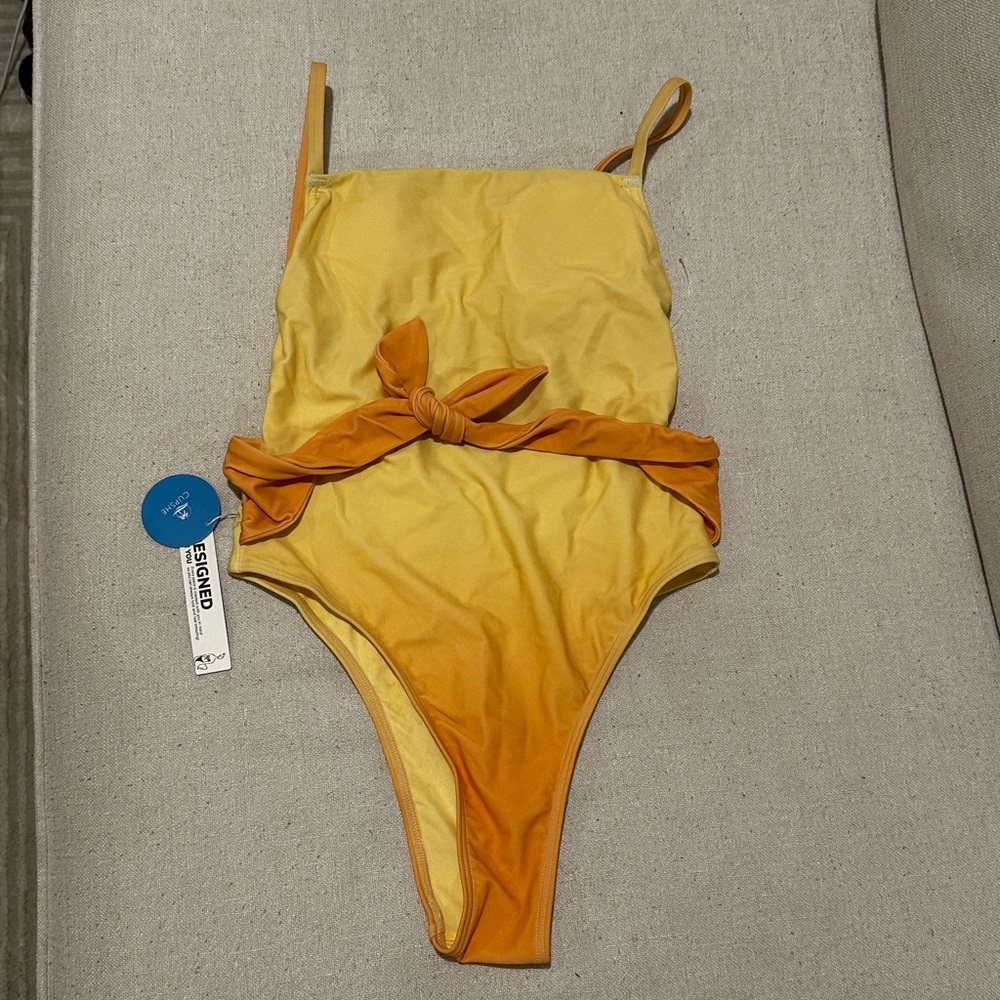 High cut Swimsuit (one piece)